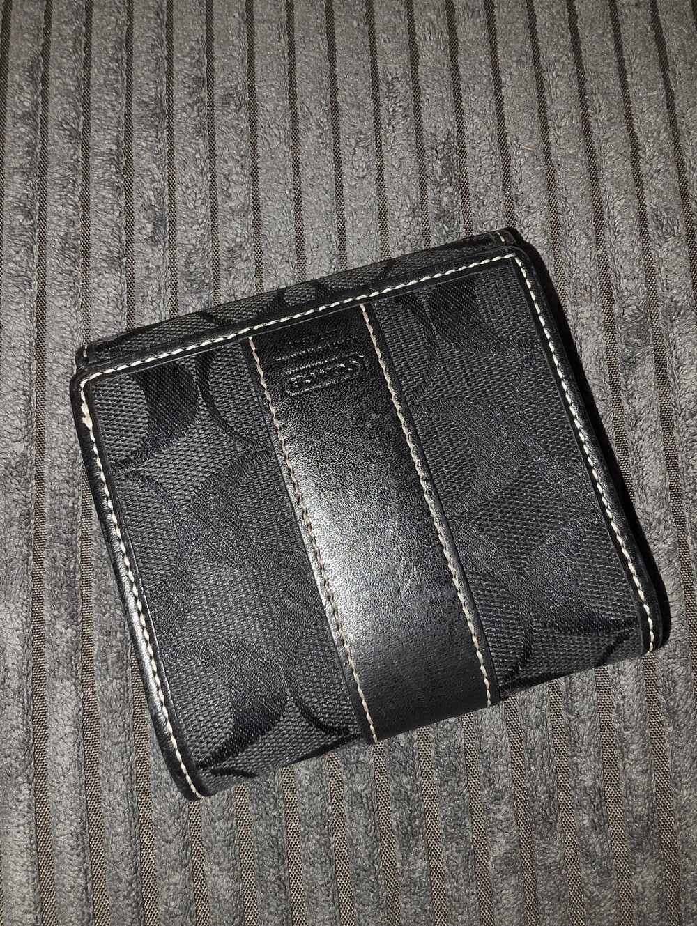 Coach Black Signature Jacquard  Compact Wallet - Picture 2 of 6